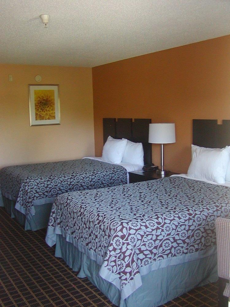 Days Inn By Wyndham Marietta White Water Dış mekan fotoğraf