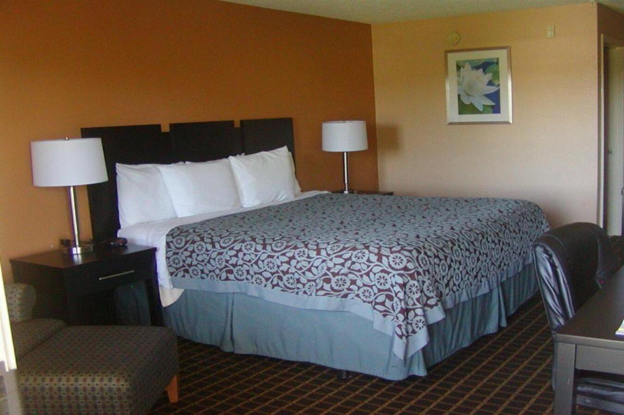 Days Inn By Wyndham Marietta White Water Dış mekan fotoğraf