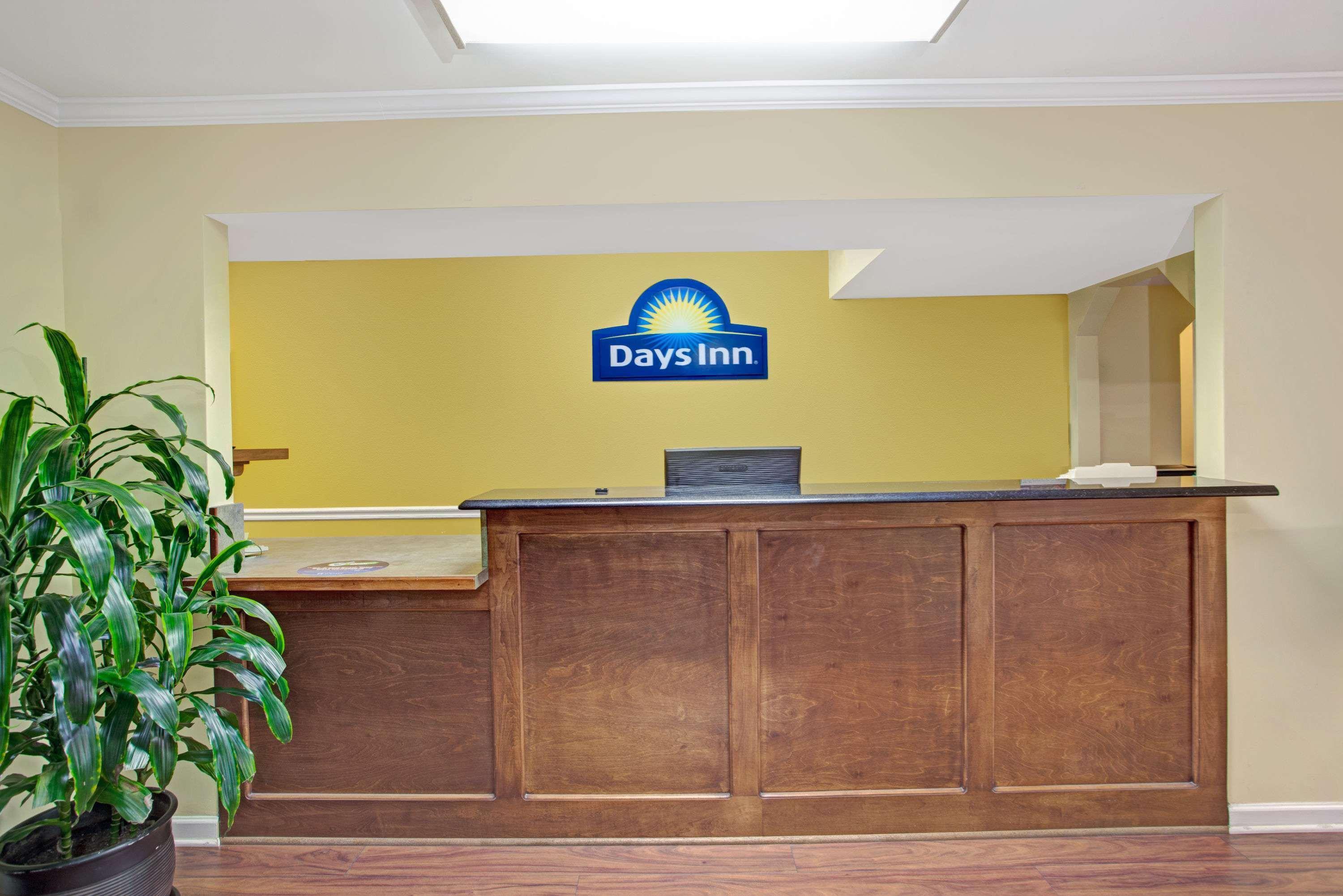 Days Inn By Wyndham Marietta White Water Dış mekan fotoğraf