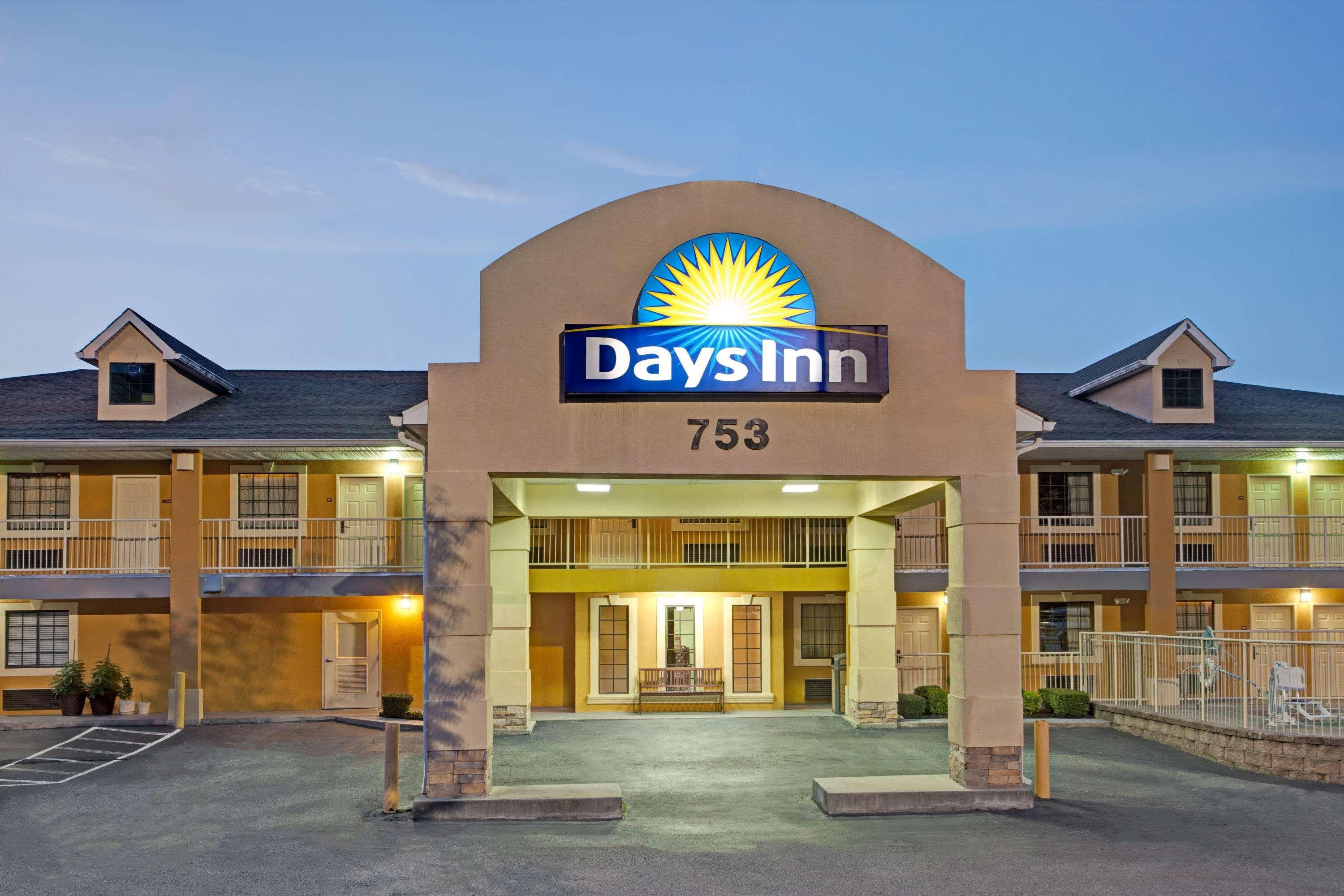 Days Inn By Wyndham Marietta White Water Dış mekan fotoğraf